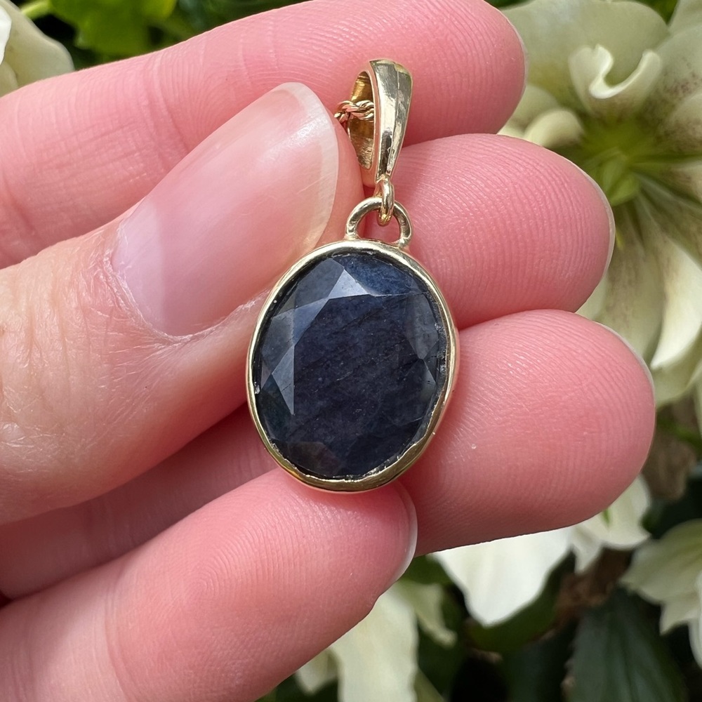Custom 14k Yellow Gold Sapphire Pendant